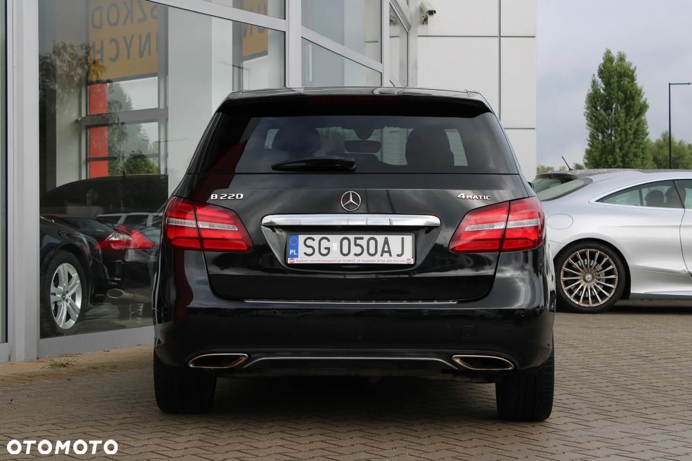 Mercedes-Benz Klasa B 220 4-Matic - 7
