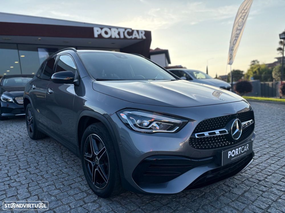 Mercedes-Benz GLA 250 e AMG Line - 2