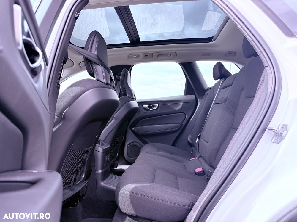 Volvo XC 60 T6 AWD Recharge Geartronic Inscription Expression - 15