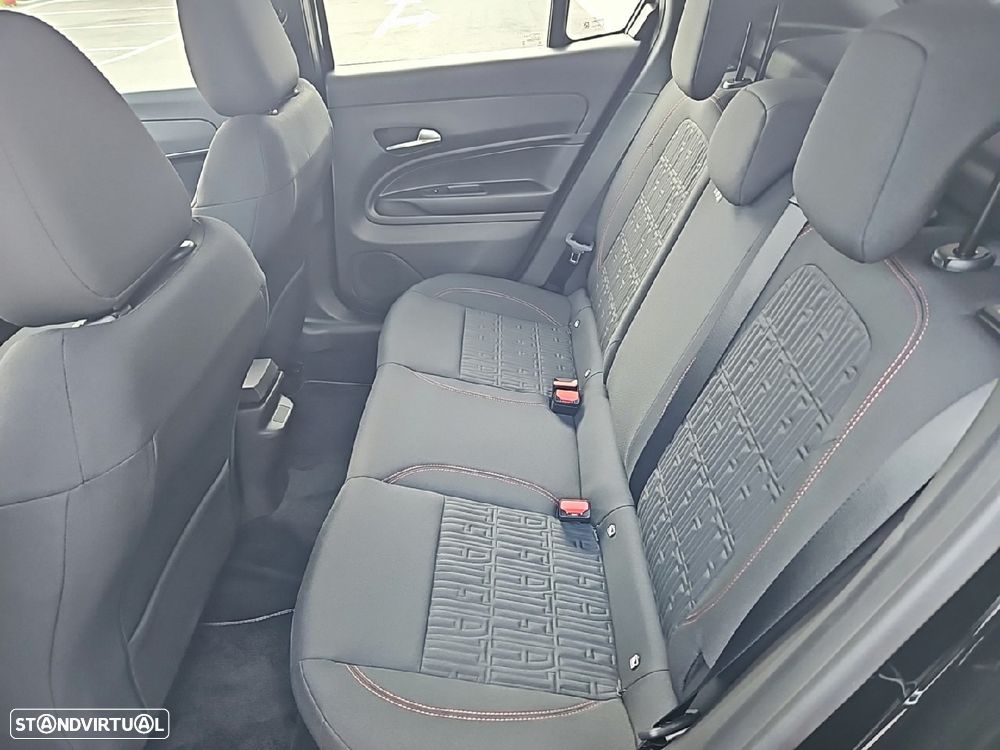 Fiat 600e 54 kWh (RED) - 10