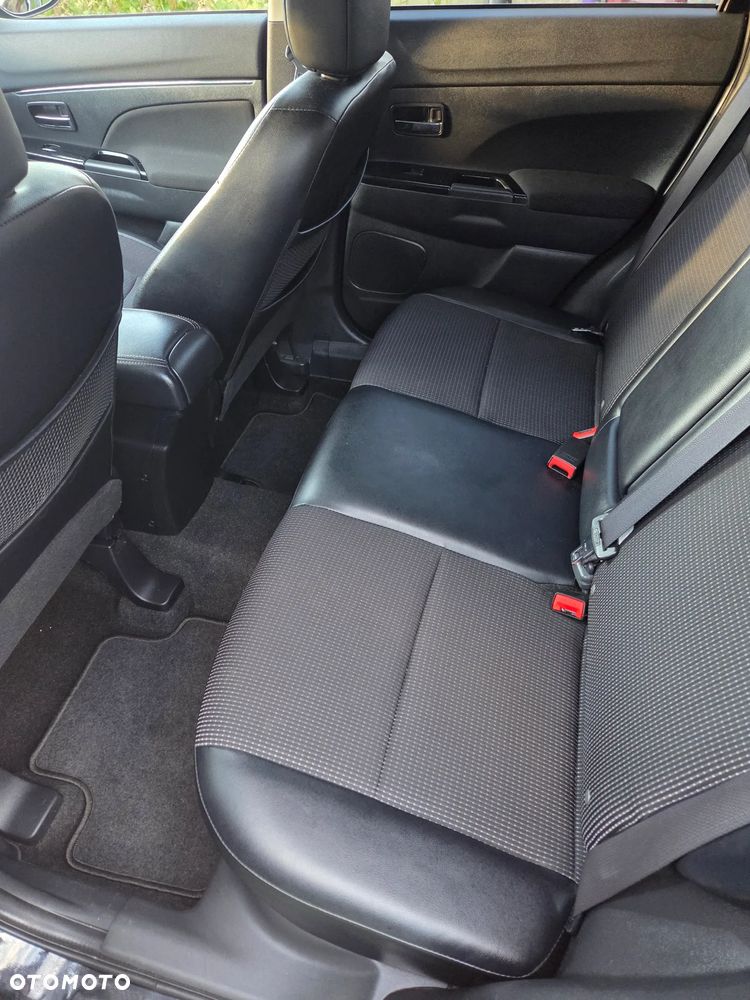 Peugeot 4008 - 25