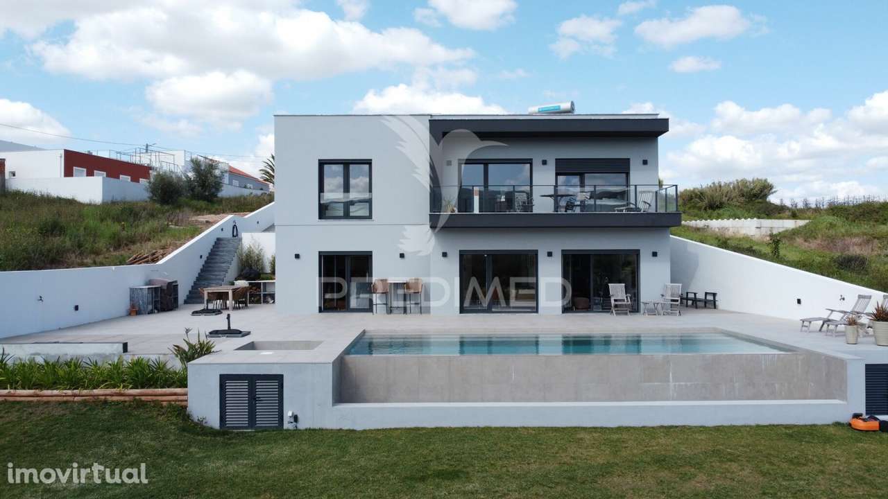 Moradia T3 vista Serra do Montejunto - Grande imagem: 2/38