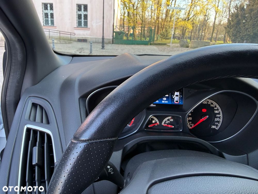 Ford Focus 2.0 TDCi ST - 26