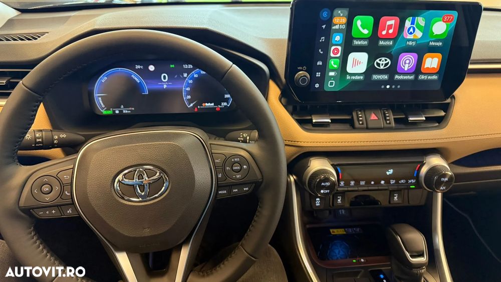 Toyota RAV4 - 12