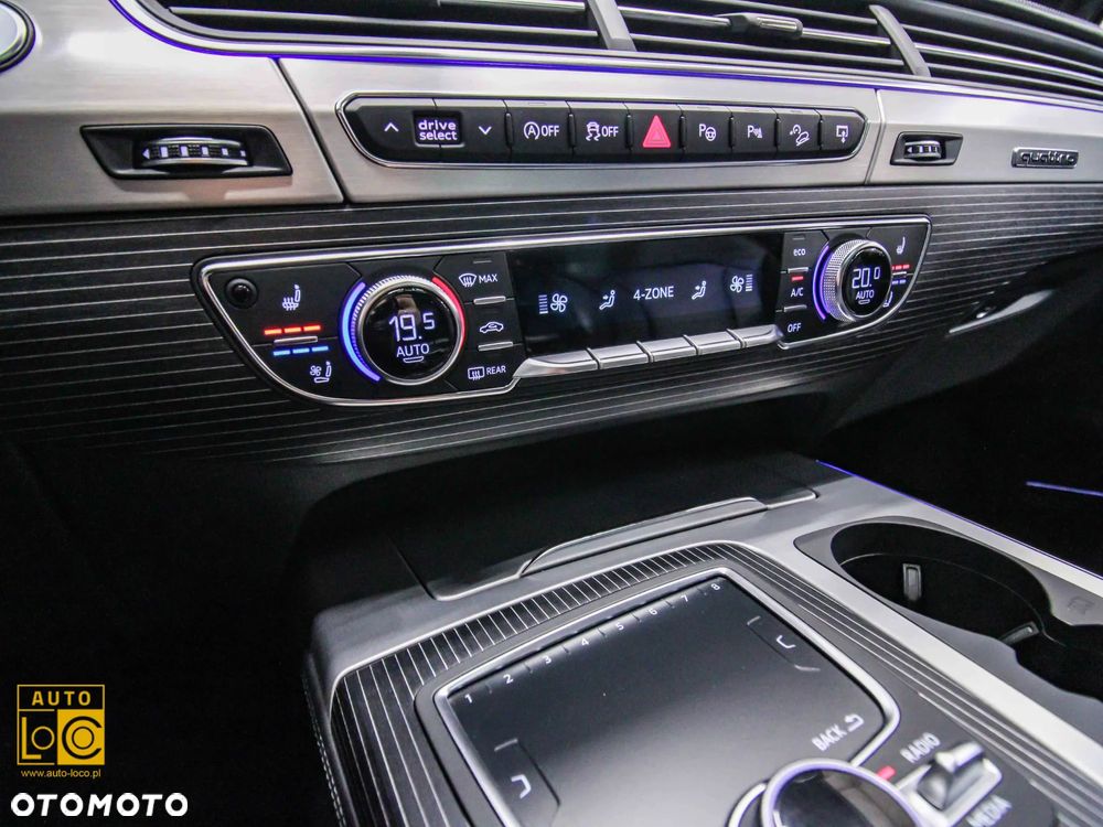 Audi Q7 - 30