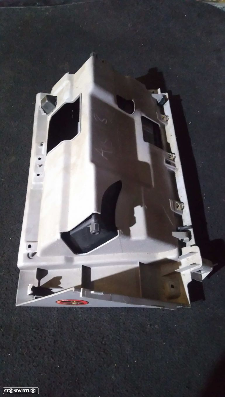 Porta Luvas Nissan Primera (P11) - 4