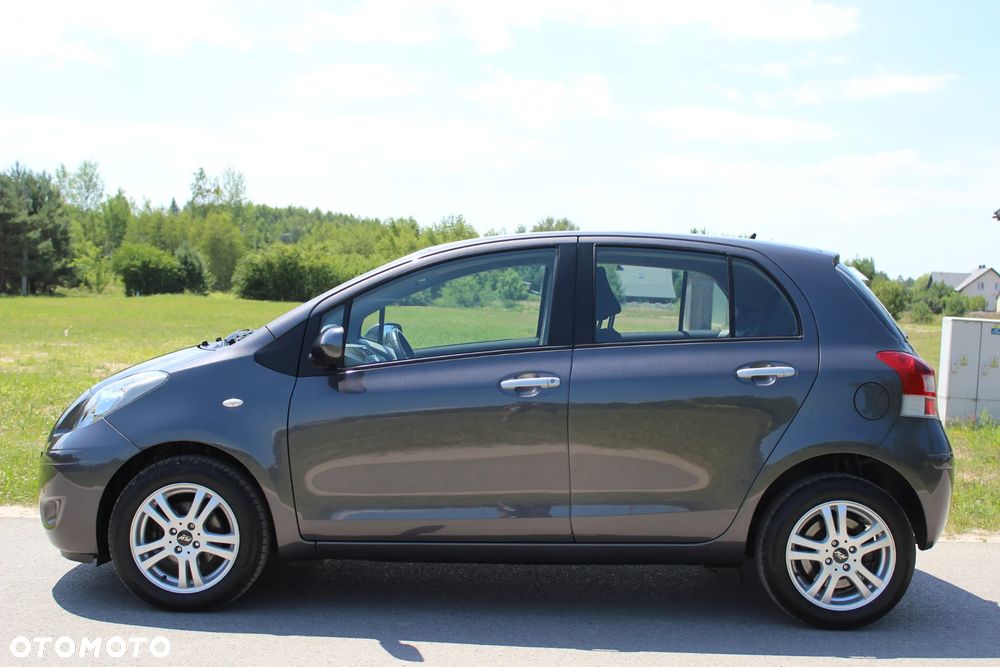 Toyota Yaris 1.33 VVT-i Executive - 9