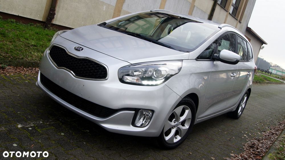 Kia Carens 1.6 GDI M - 3