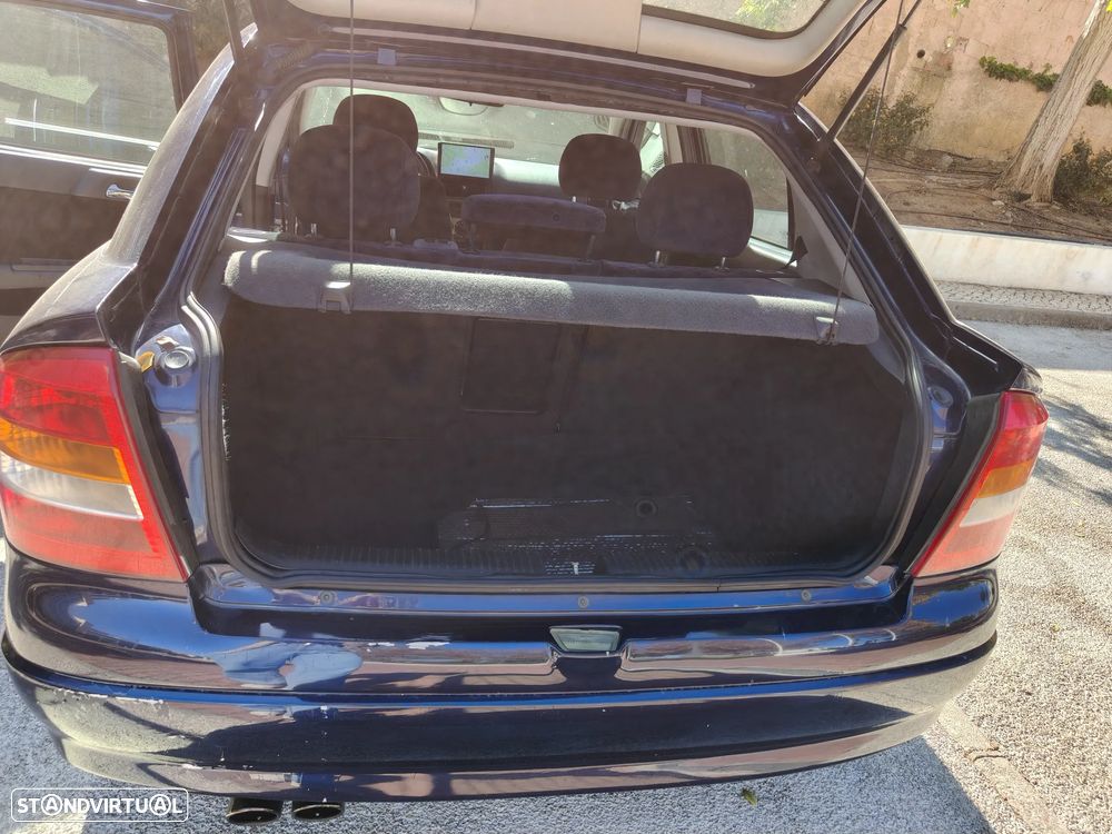 Opel Astra 1.4 Selection Aut. - 4