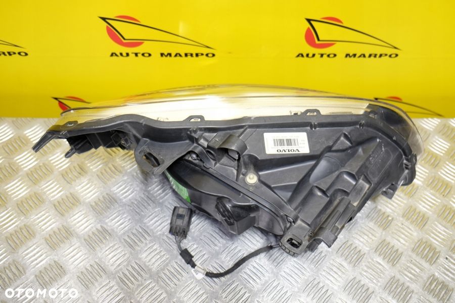 VOLVO XC60 LIFT 2013- REFLEKTOR LAMPA ZWYKŁA L USA - 8