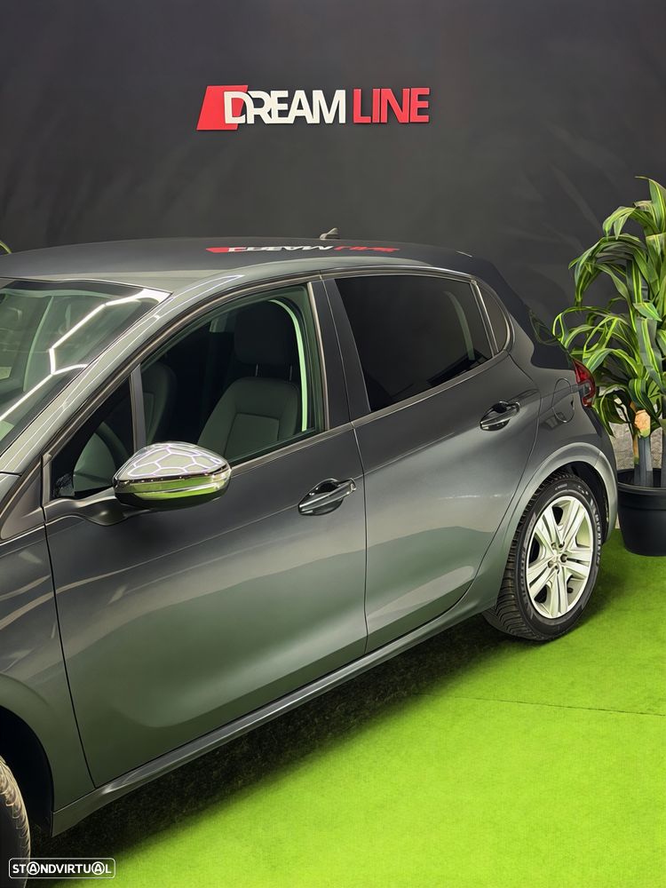 Peugeot 208 82 PureTech Style - 2