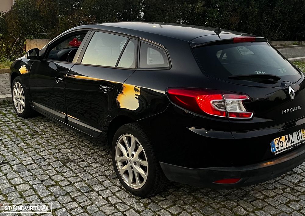 Renault Mégane Sport Tourer - 9