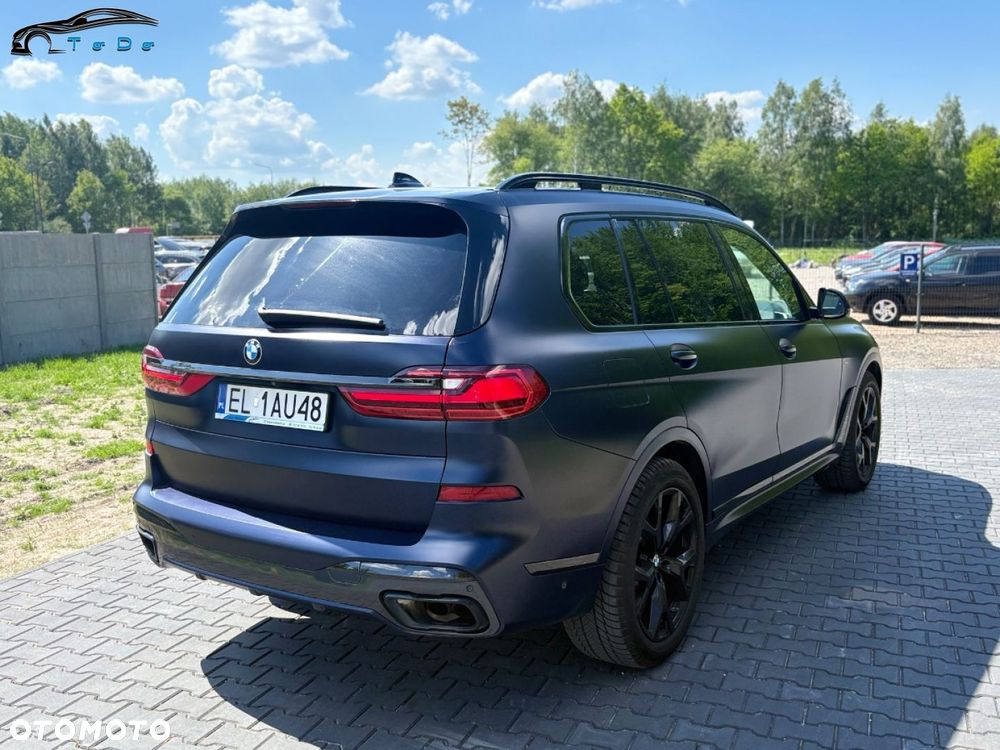 BMW X7 - 16