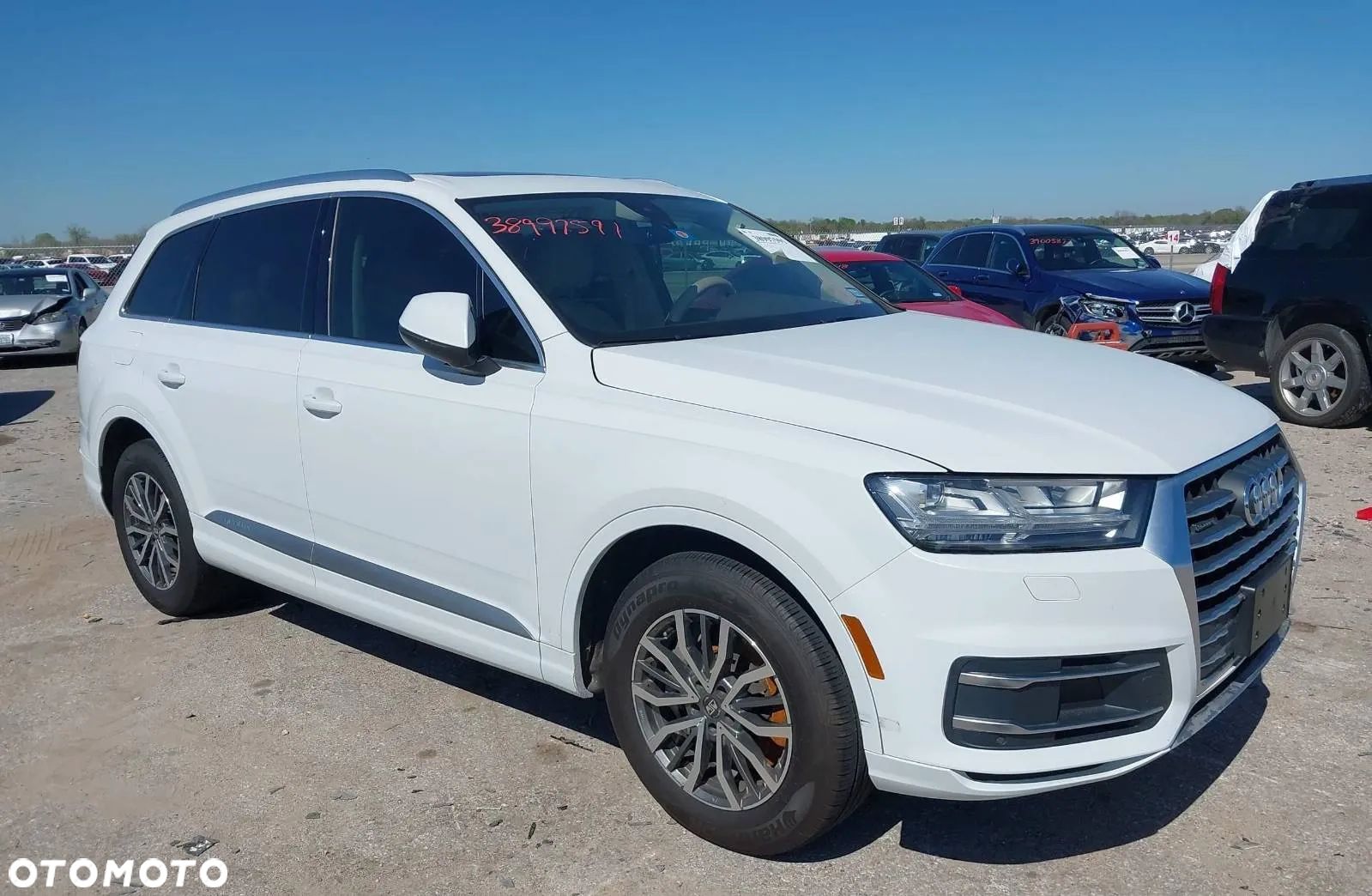 Audi Q7 - 1