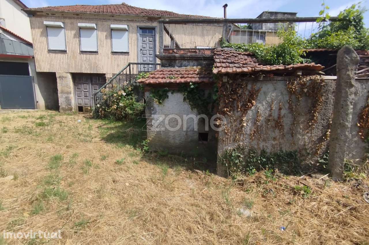 Moradia, 100 m², Castro Daire - Grande imagem: 2/31