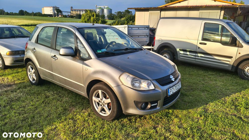 Suzuki SX4 - 2