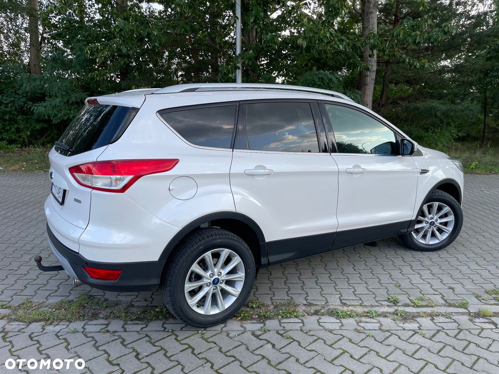 Ford Kuga 1.5 EcoBoost 2x4 Titanium - 5