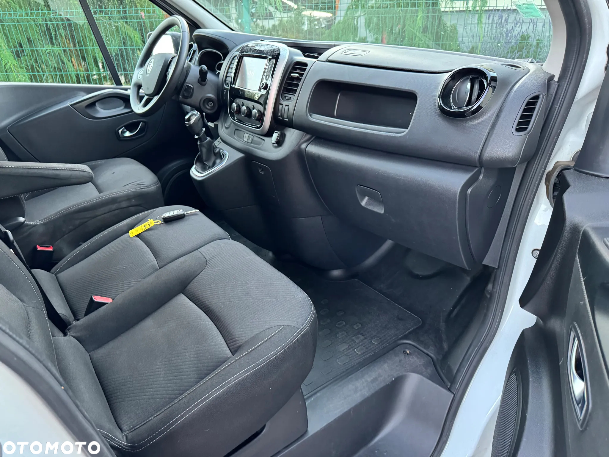 Renault TRAFIC - 14