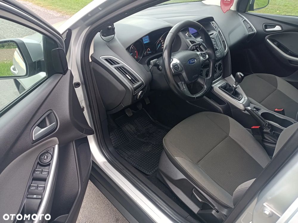 Ford Focus 1.6 TDCi DPF SYNC Edition - 7
