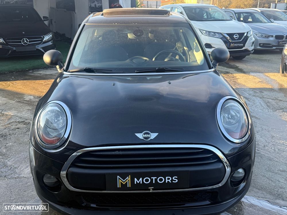 MINI 5 Portas Cooper D - 45