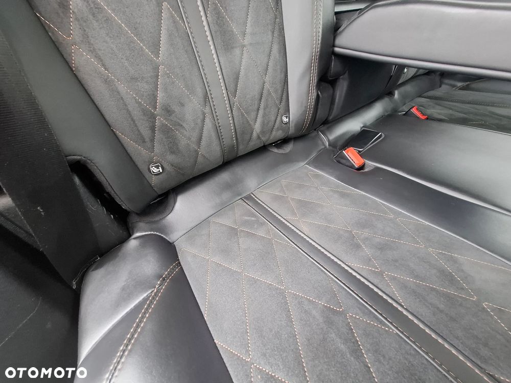 Peugeot 3008 BlueHDi 180 Stop & Start EAT6 GT - 21
