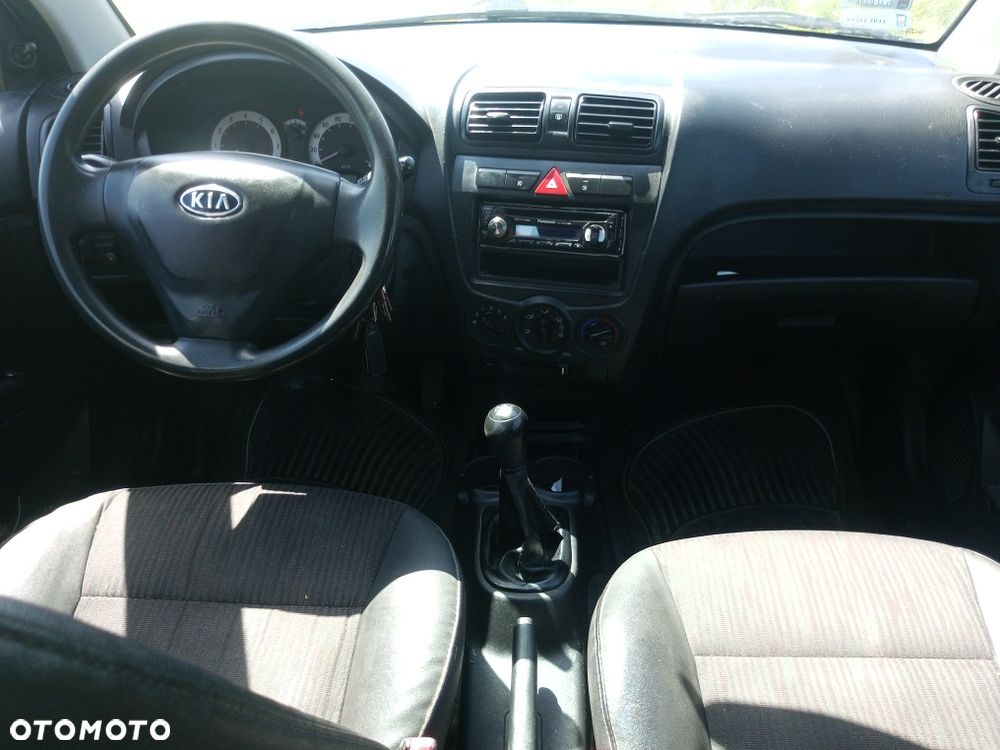 Kia Picanto - 6