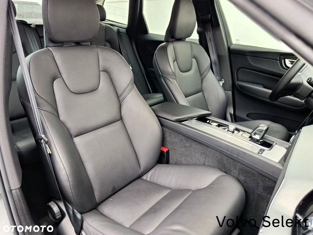 Volvo XC 60 - 16