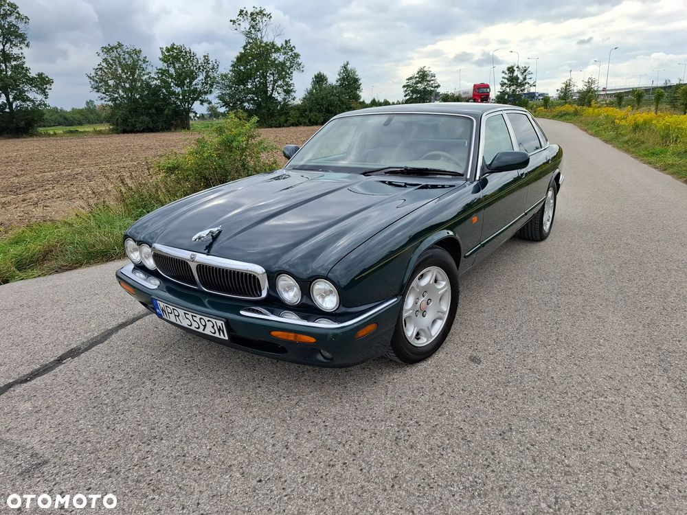 Jaguar XJ 3.2 - 2