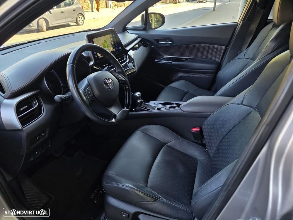 Toyota C-HR 1.8 HSD Exclusive+P.Luxury - 12