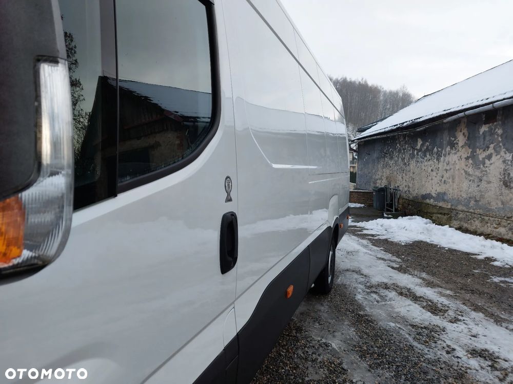 Iveco Daily - 27