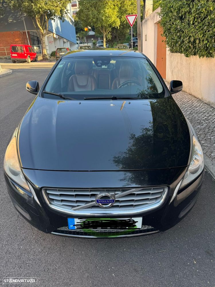 Volvo S60 2.0 D3 Kinetic - 2