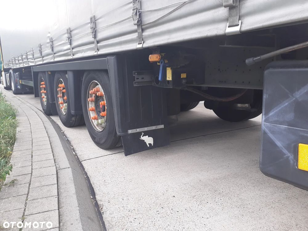 Schmitz Cargobull Mega S01 - 3