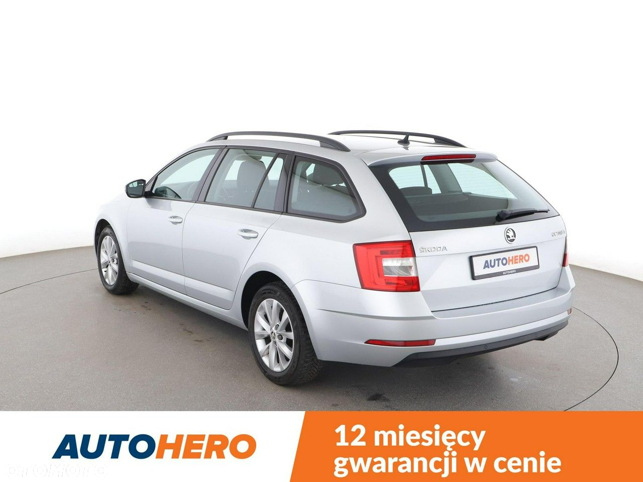 Skoda Octavia 1.6 TDI Ambition DSG - 4