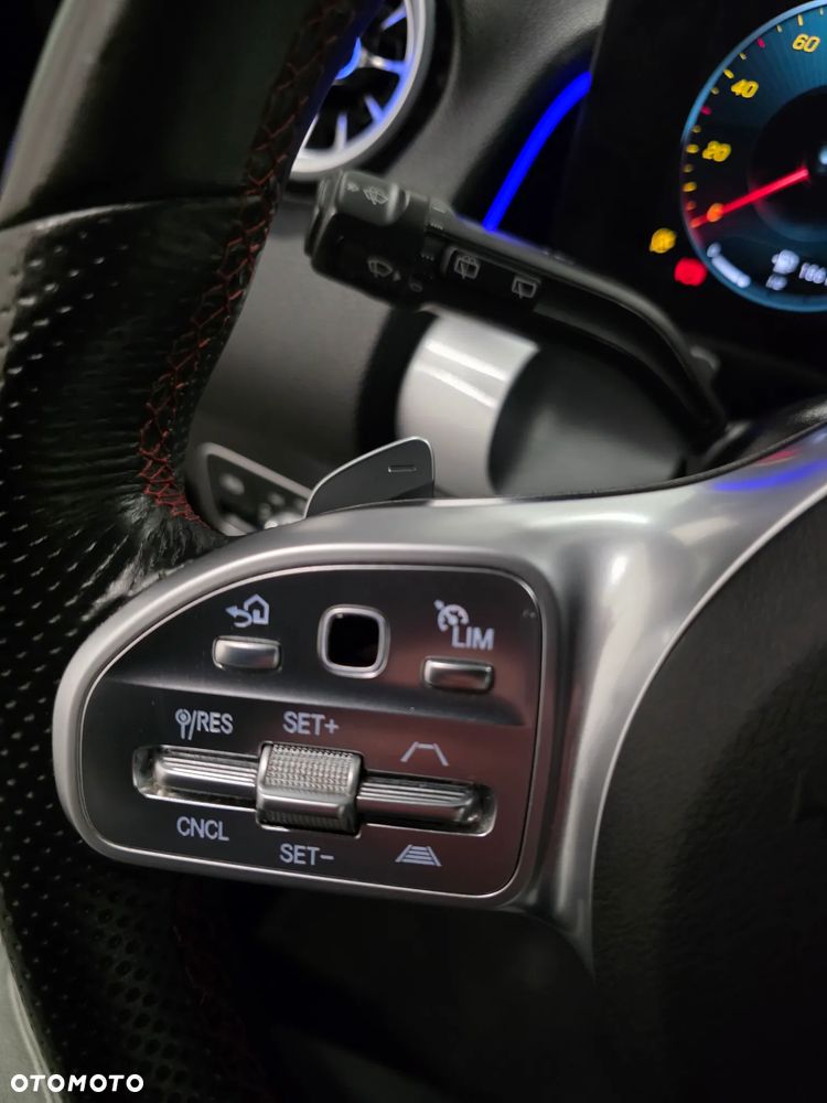 Mercedes-Benz GLB 200 d 8G-DCT Edition AMG Line - 23