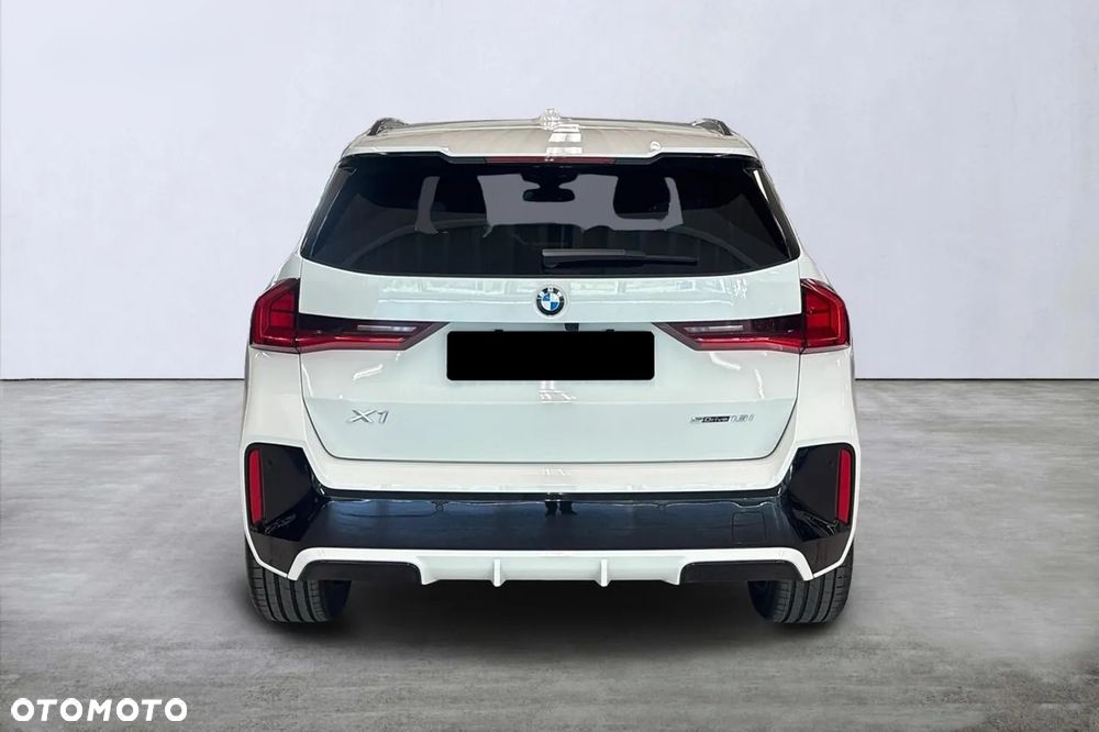 BMW X1 sDrive18i sport - 6
