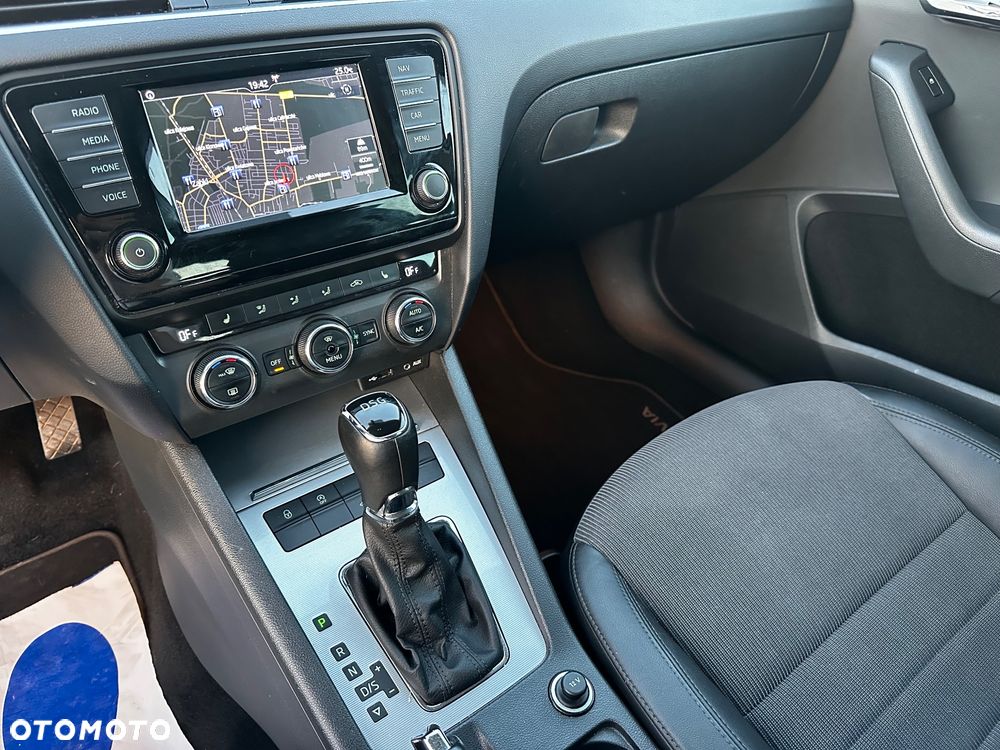 Skoda Octavia 1.4 TSI Edition DSG - 22