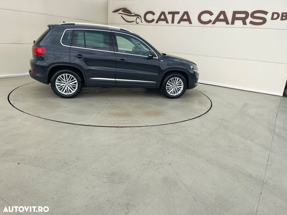 Volkswagen Tiguan 2.0 TDI SCR BlueMotion Technology Sport & Style - 18
