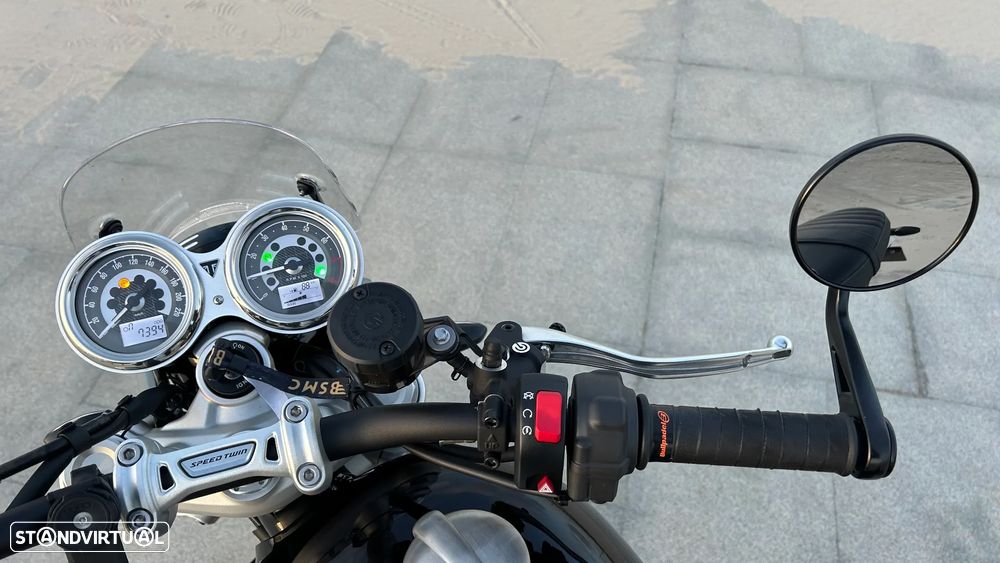 Triumph Speed Twin 1200cc Bonneville (2nd Gen) - 15