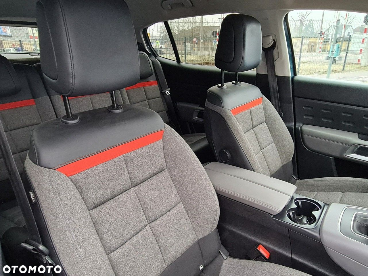 Citroën C5 Aircross 1.2 PureTech Feel - 38