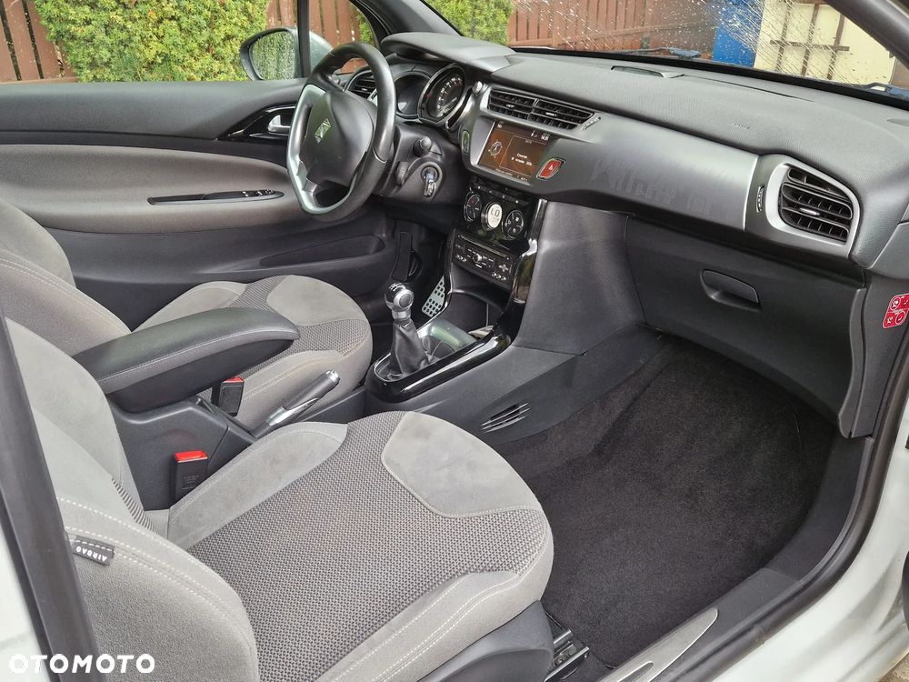Citroën DS3 1.6 HDi 99g SoChic - 2