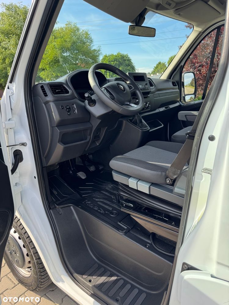 Renault Master - 18