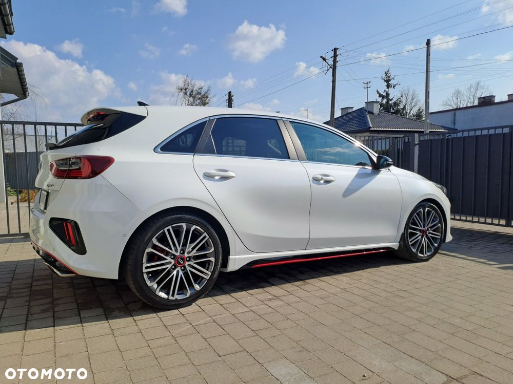 Kia Ceed 1.6 T-GDI DCT7 OPF GT - 11