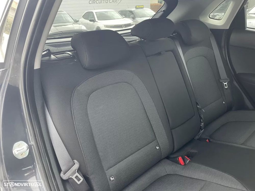 Hyundai Kauai - 16