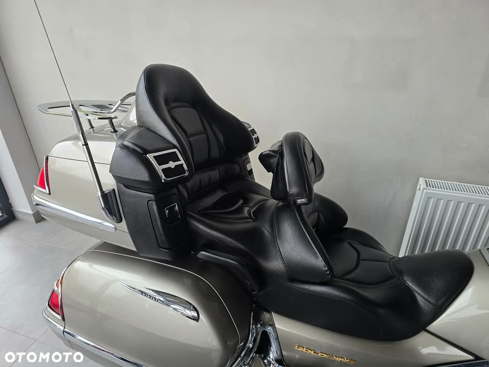 Honda GL - 36