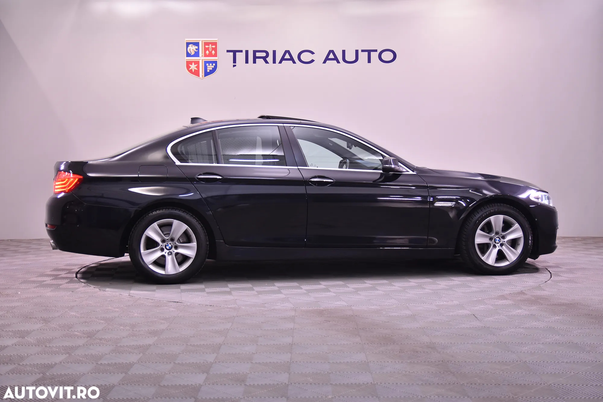 BMW Seria 5 535d xDrive AT - 6