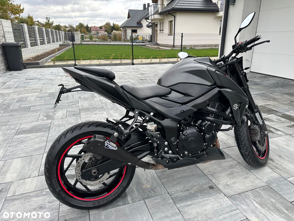 Suzuki GSX - 5