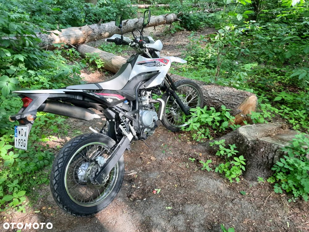 Yamaha WR - 7