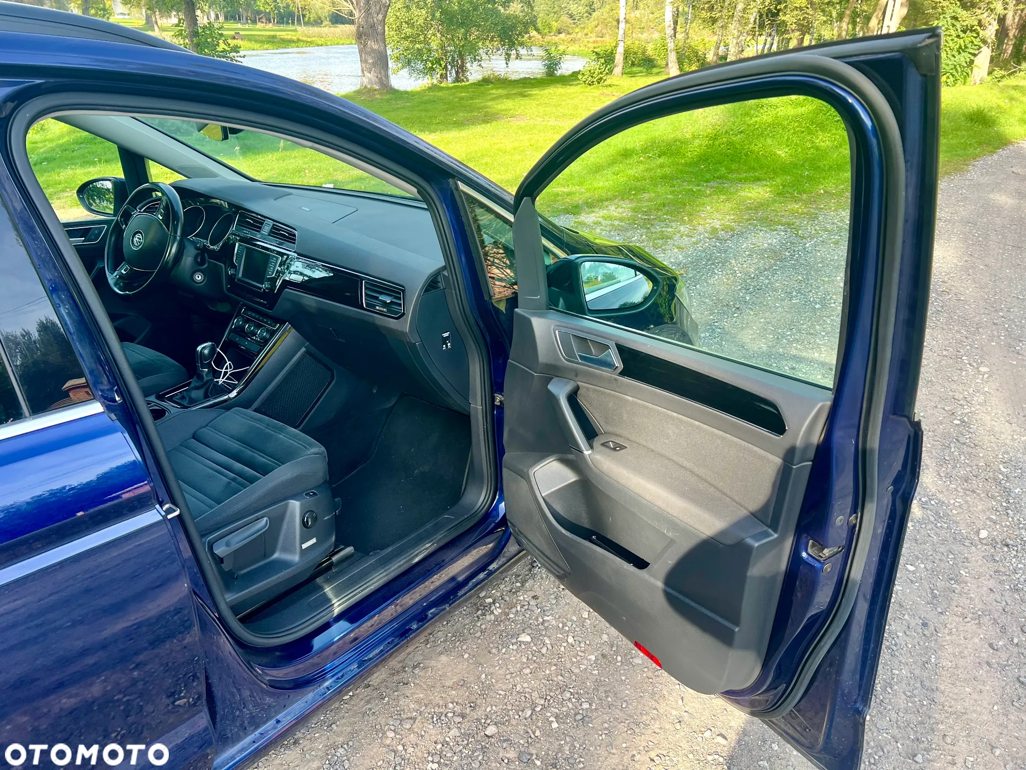 Volkswagen Touran 2.0 TDI BMT Highline DSG - 20