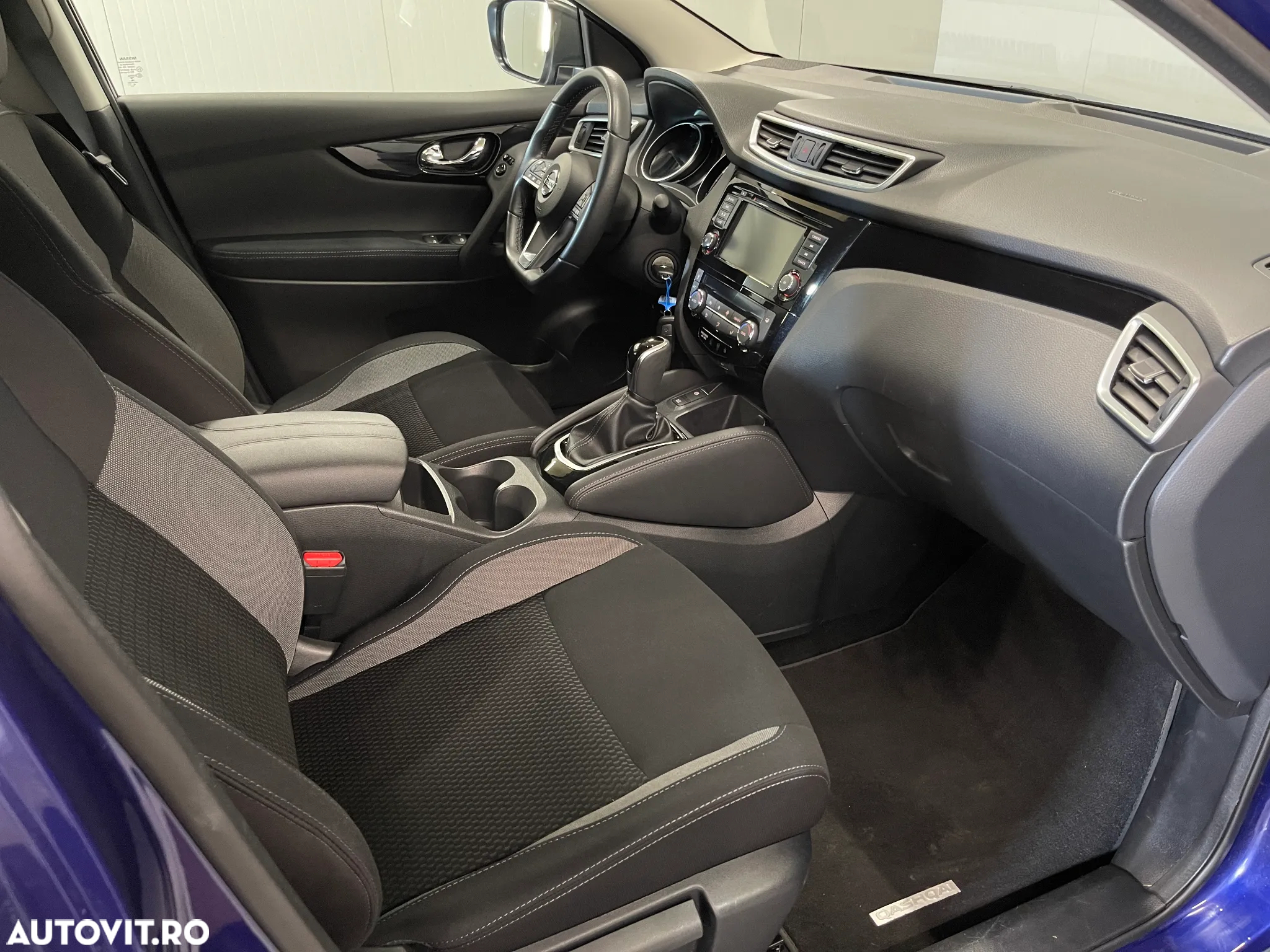 Nissan Qashqai 1.7 dCi Xtronic ALL-MODE 4x4i N-CONNECTA - 10