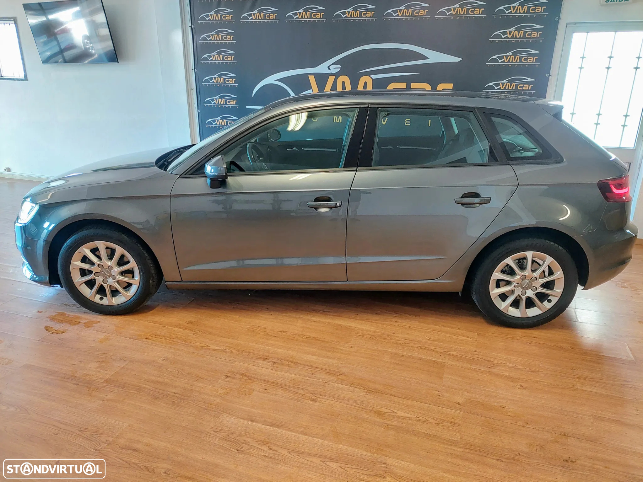 Audi A3 Sportback 1.6 TDI Advance Ultra - 8